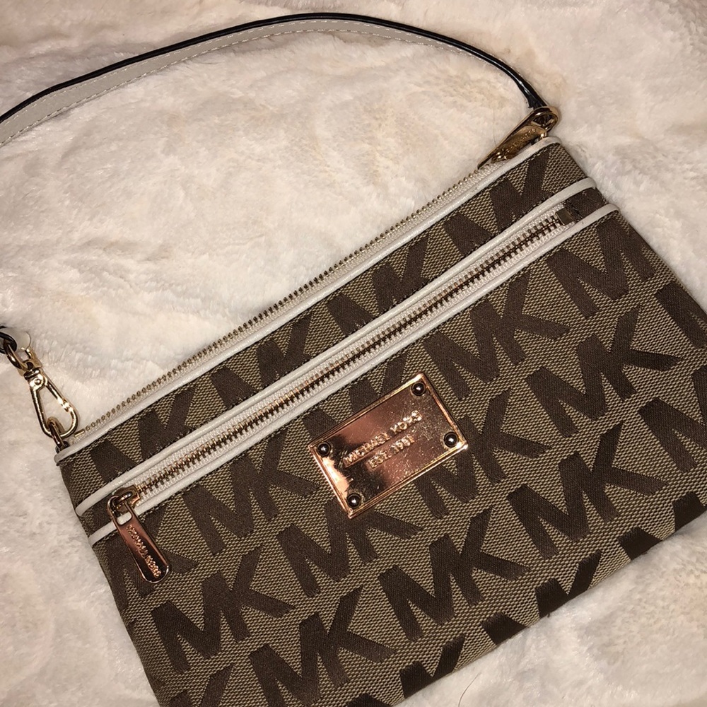 Authentic Michael Kors clutch
